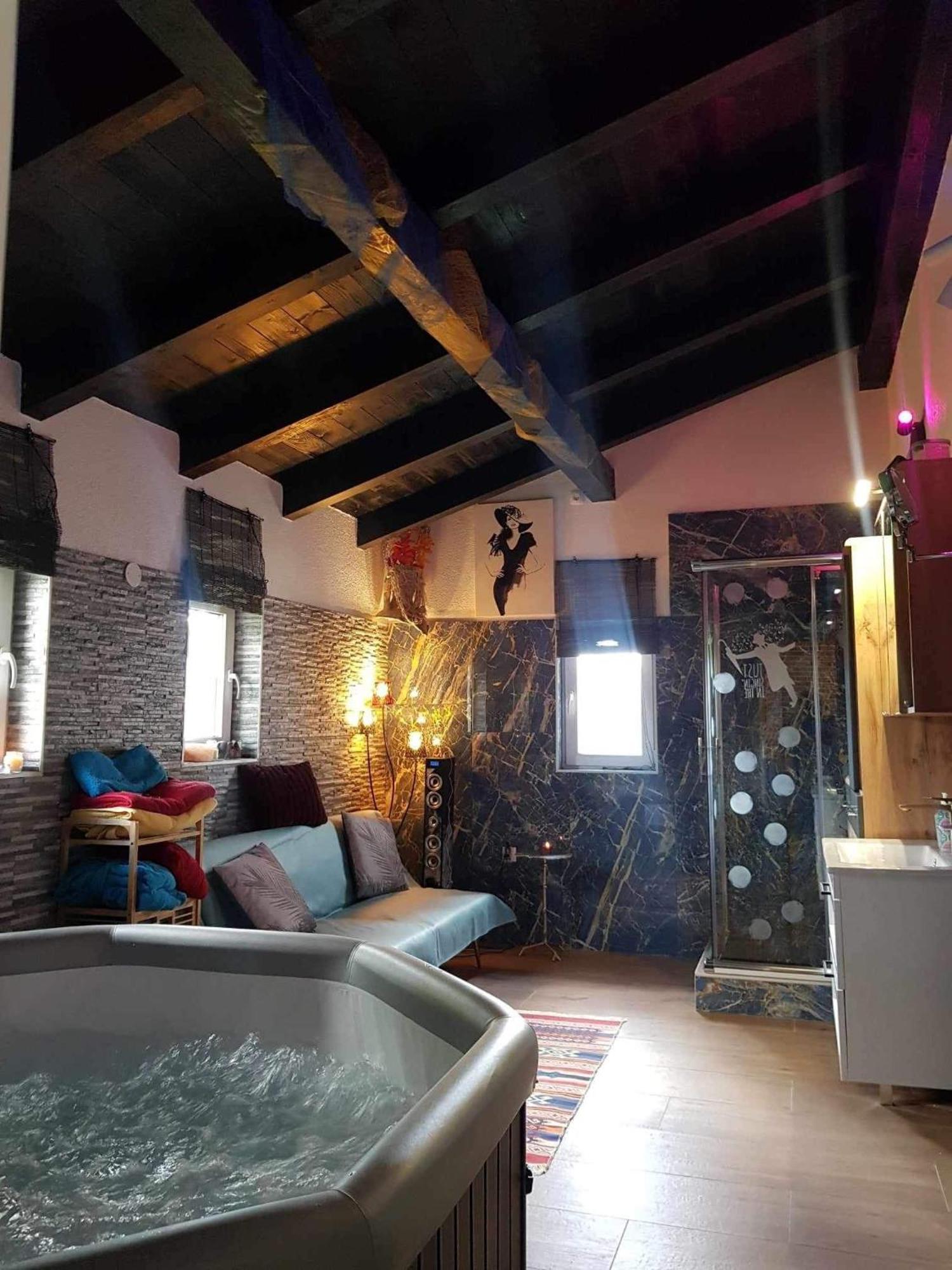 Relax Home Rajna Кореница Экстерьер фото